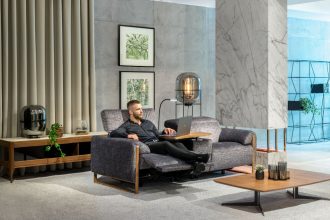 Zestaw wypoczynkowy Kler „Opera Premiere” jest składany indywidualnie z modułów.