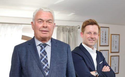 Dieter i Thorsten Hilpert, właściciele Bega Gruppe.