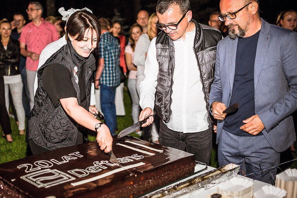 Edyta i Tomasz Defratykowie na 20-leciu firmy Deftrans, 2016 r.