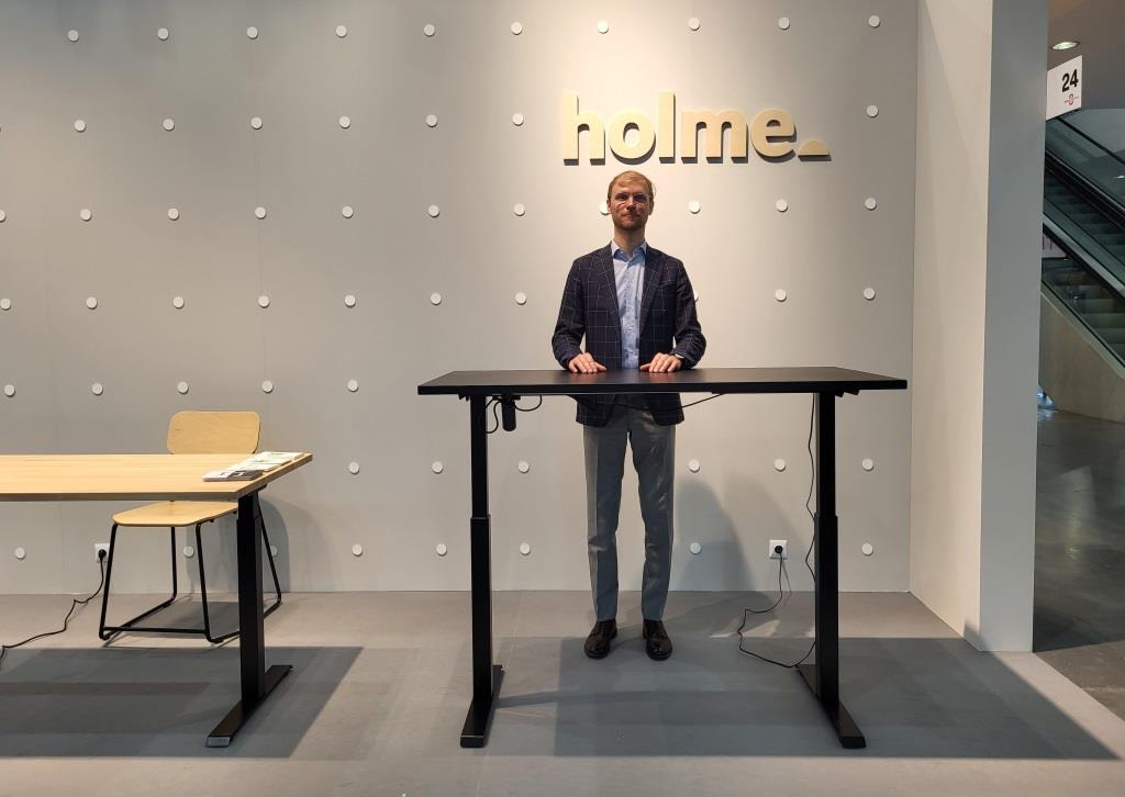 Stoisko firmy Holme na targach Meble Polska 2023, Poznań.