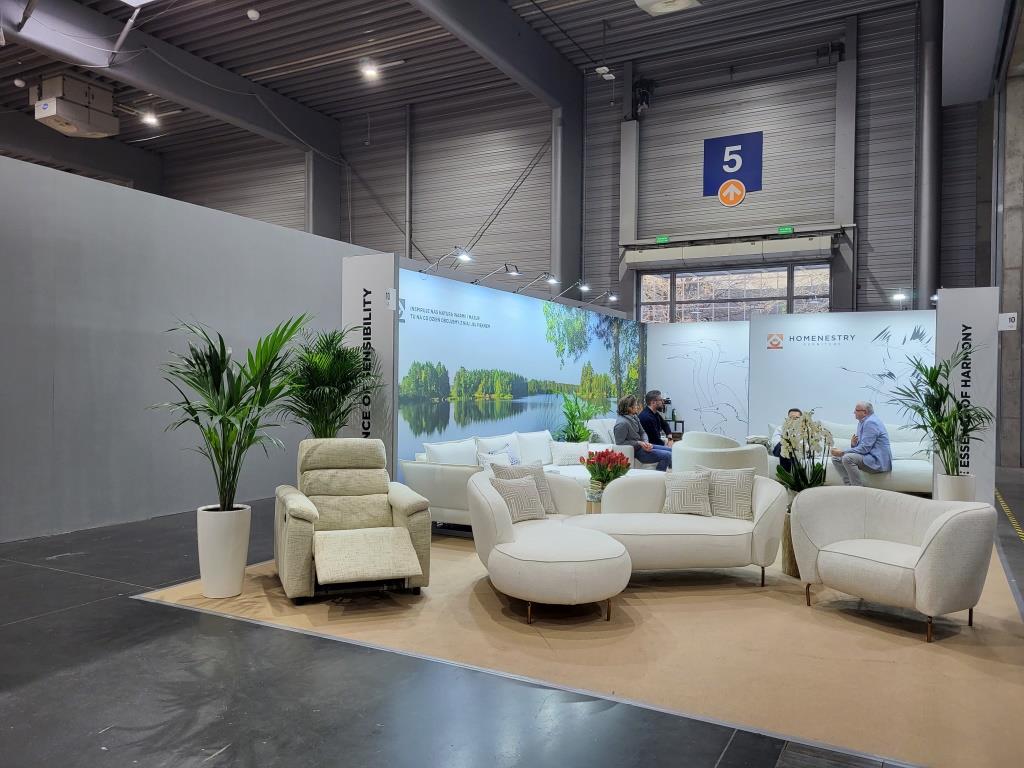 Stoisko firmy Homenestry na targach Meble Polska 2023, Poznań.