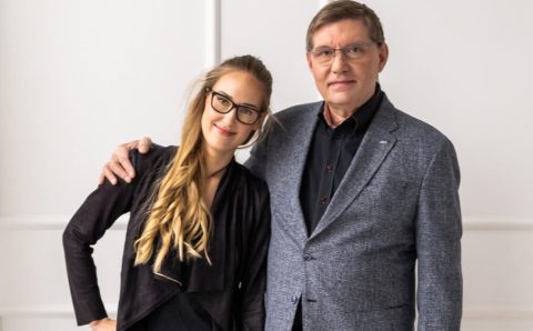 Jacek Kozłowski, prezes i założyciel marki Komandor oraz Rita Emilia Kozłowska, Dyrektor Operacyjny i sukcesorka marki Komandor.