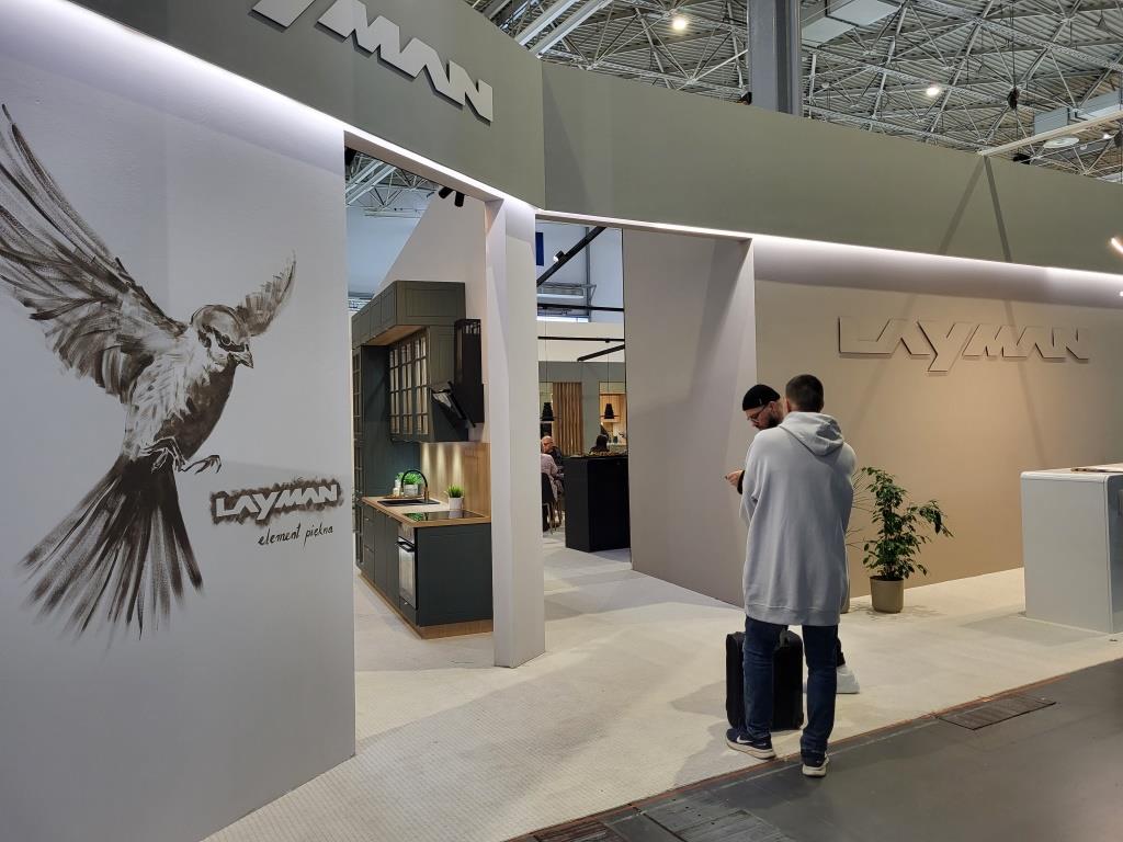 Stoisko firmy Layman na targach Meble Polska 2023, Poznań.