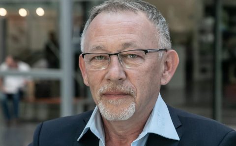 Leszek Klimaszewski, dyrektor sprzedaży Alfa Klebstoffe na Polskę.