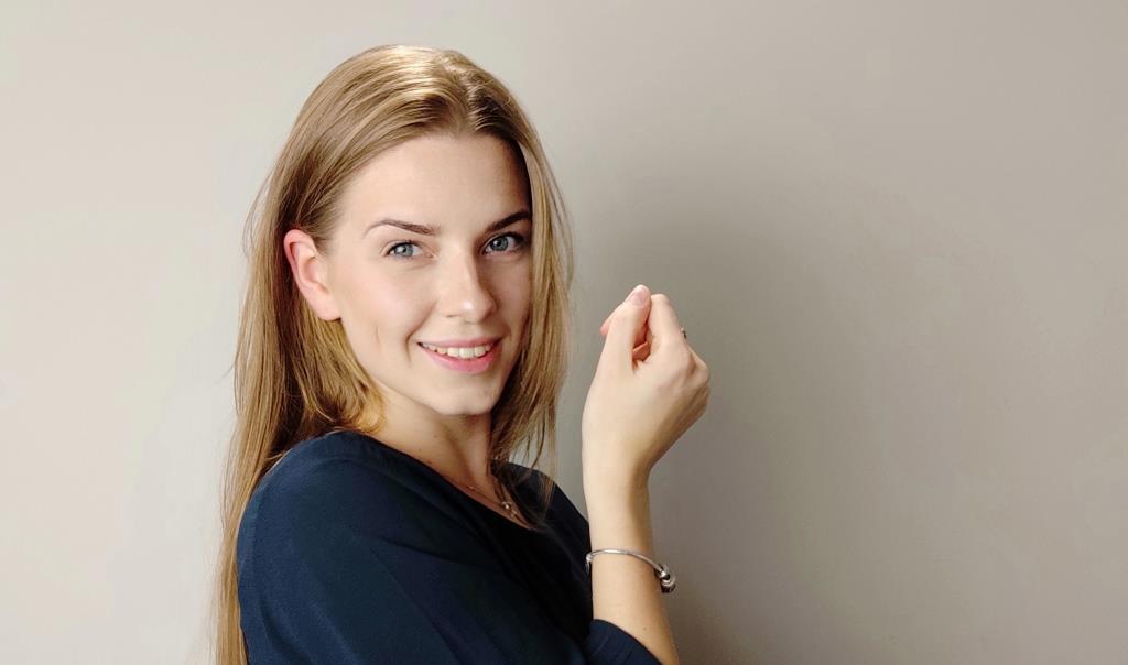 Monika Koza, architektka wnętrz, autorka podcastu Todobrewnętrze.pl.