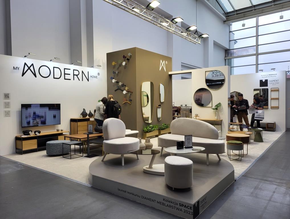 Stoisko firmy My Modern Home na targach Meble Polska 2023, Poznań.