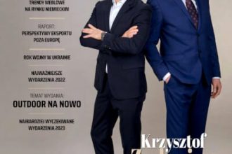 Okładka miesięcznika BIZNES.meble.pl - wydanie luty 2023. Na okładce Robert Bieńkowski i Krzysztof Zadrożny, właściciele firmy Zadrożni.