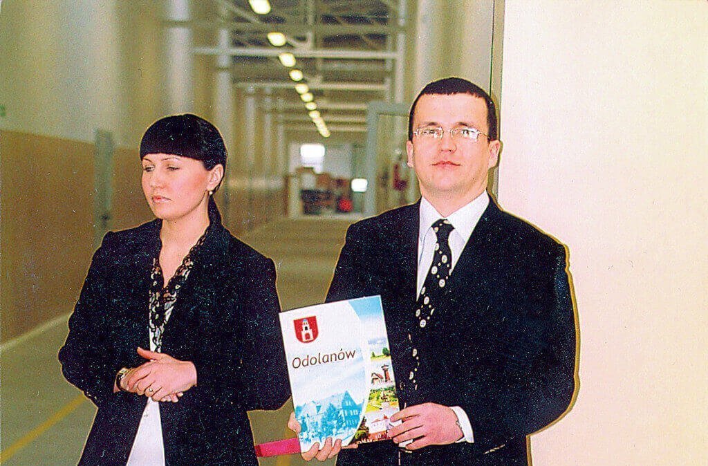Otwarcie hal produkcyjnych Deftrans w Odolanowie – Edyta i Tomasz Defratykowie, 2006 r.