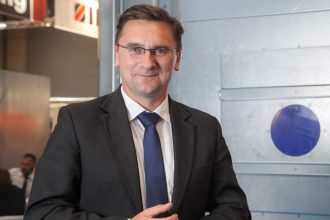 Radosław Gliński, dyrektor/prokurent w firmie Nestro.