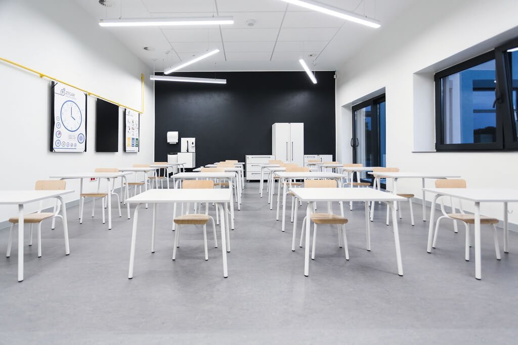 Sala lekcyjna w Szkole Podstawowej im. Astrid Lindgren w Miliczu.