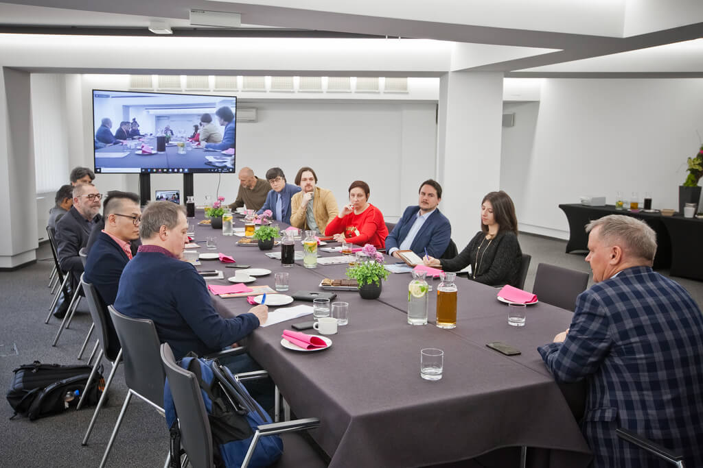 Spotkanie członków Międzynarodowego Stowarzyszenia Wydawnictw Meblarskich IAFP (International Alliance of Furnishing Publications) na targach „Meble Polska”, 2020 r.