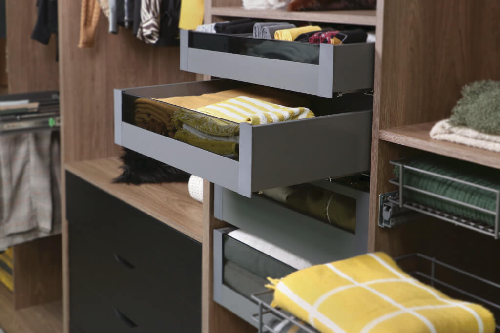 Szuflady „Slim Box” firmy Rejs.