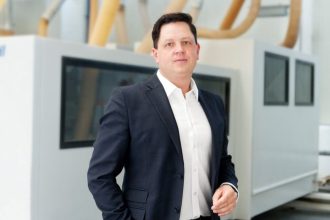 Zbigniew Andrzejewski, prezes Zarządu firmy Black Red White.