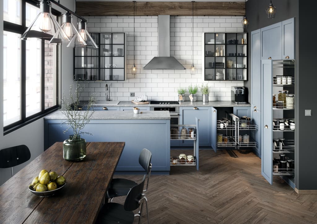 Carga Maxi Rejs to wielopoziomowe wysuwne kosze zamocowane na wytrzymałym stelażu, które pozwolą zamienić szafkę wysoką w pojemną spiżarnię.