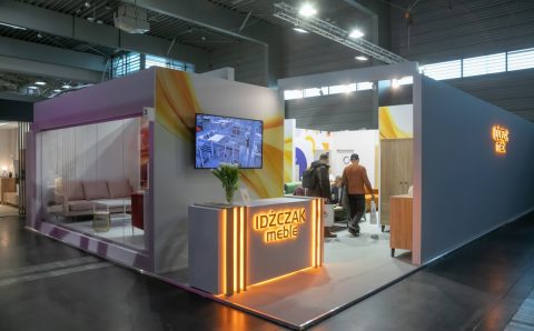 Stoisko firmy Idźczak Meble na targach Meble Polska 2023 w Poznaniu - miesięcznik i portal informacyjny branży meblarskiej biznes.meble.pl