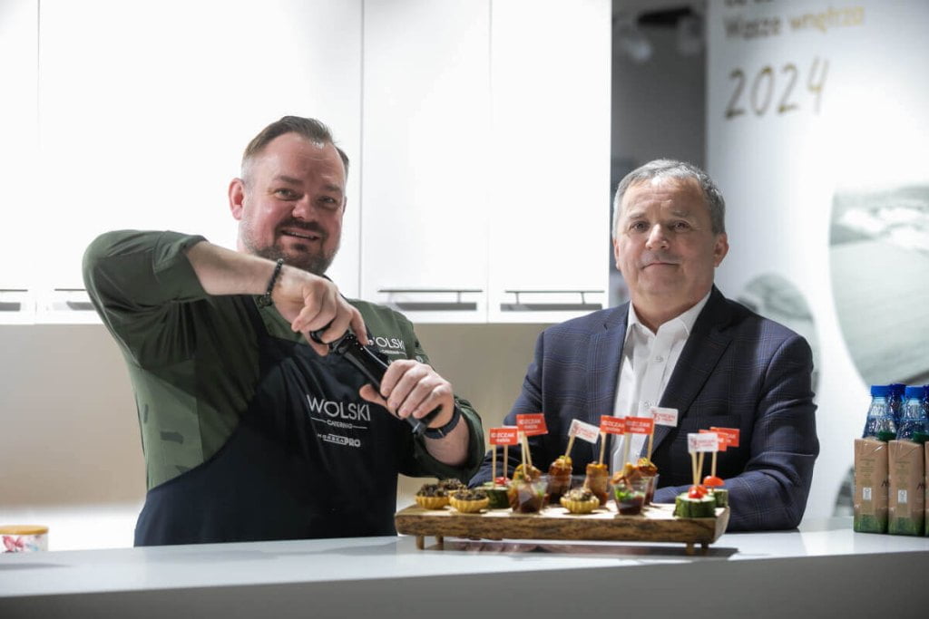 Idźczak - stoisko Meble Polska 2023 - catering