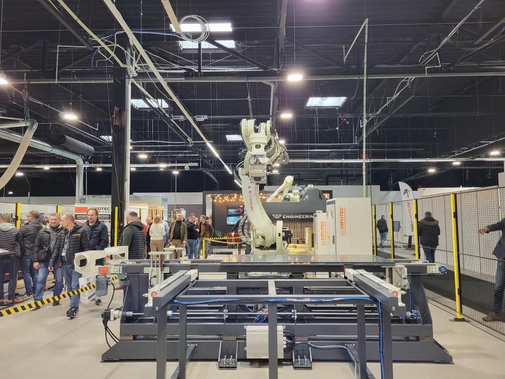 Stoisko firmy Infotec CNC na targach Wood Tech Warsaw Expo, Nadarzyn, 7-9 marca 2023 r.