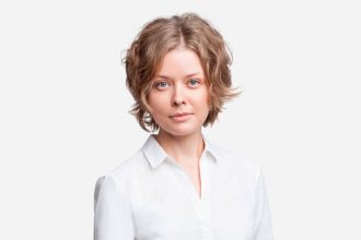 Iwona Jakubiak vel Wojtczak, rzecznik patentowy, prawnik, prowadzi dział IP w SLS Seredyński Sandurski Kancelaria Radców Prawnych.