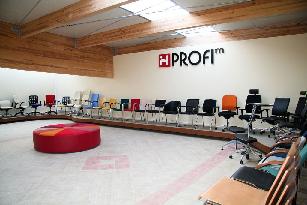 Jedna z pierwszych ekspozycji produktów Profim, ul. Kaliska.