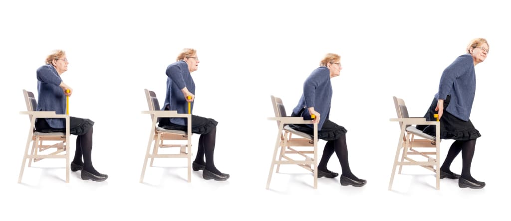 „Wstawacz” to projekt krzesła, które pomaga wstawać i dzięki niemu Jan Godlewski został finalistą tegorocznej edycji konkursu make me!