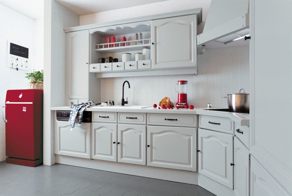 Kuchnia po metamorfozie farbami V33.