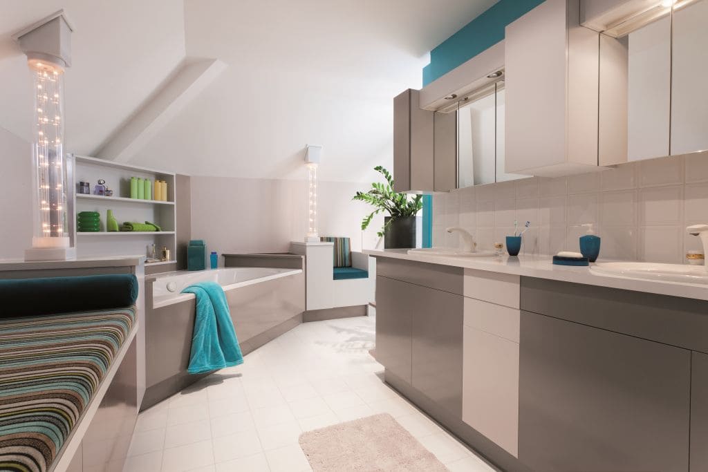 Łazienka po metamorfozie farbami V33.