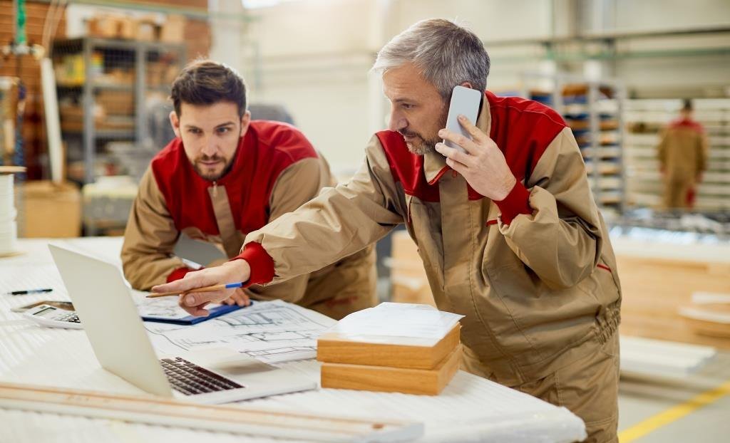 Z danych GUS i KRD wynika, że mnożą się problemy branży meblarskiej.