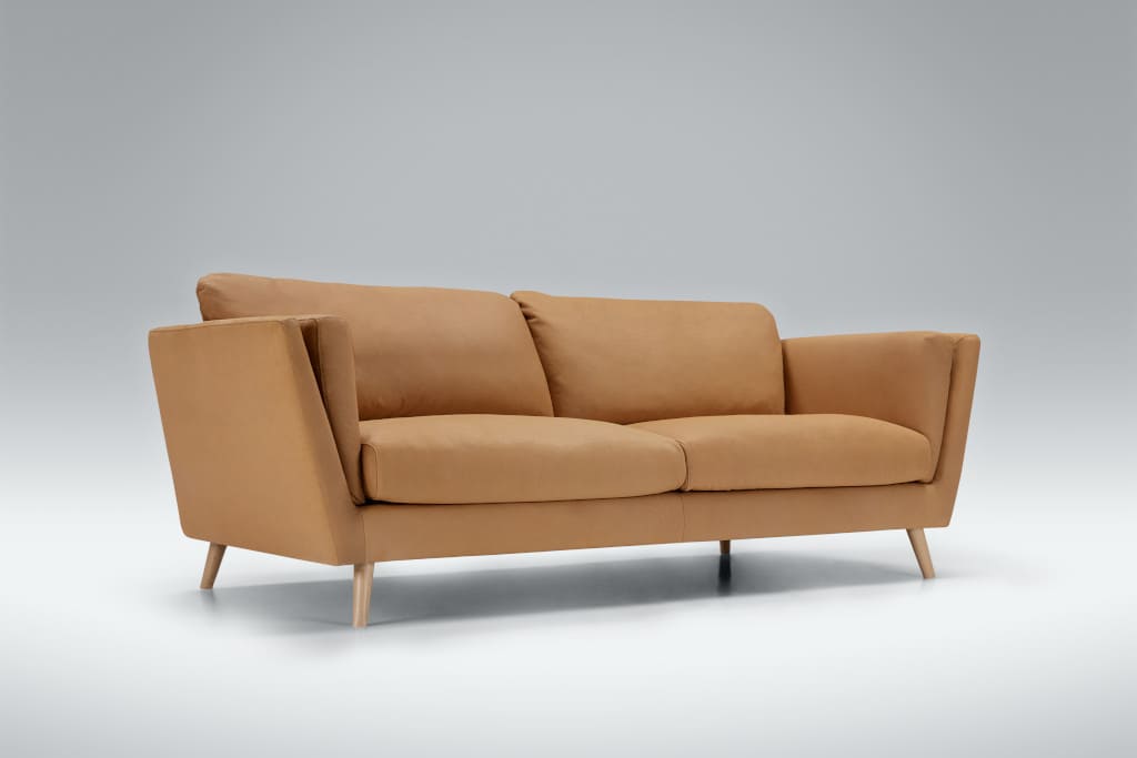 Projektanci SITS tworząc „Nova” sięgnęli do designu lat 70. i korzystając z jego osiągnięć i stworzyli bardzo udany mebel na miarę obecnych czasów.