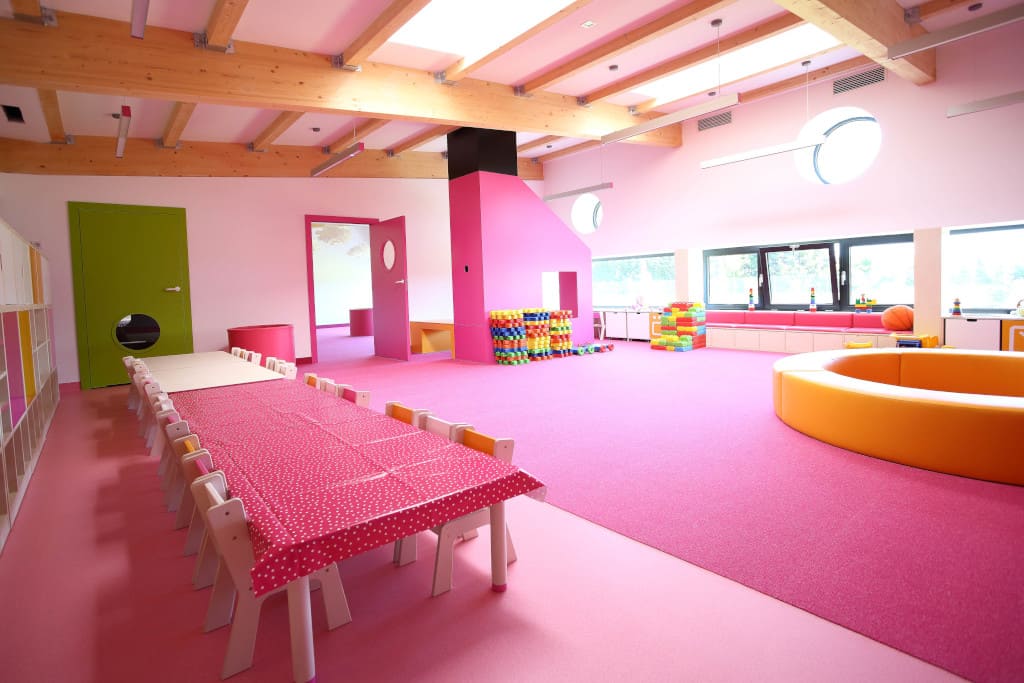 Przedszkole firmowe Forte: sale są przestronne i nowocześnie wyposażone.