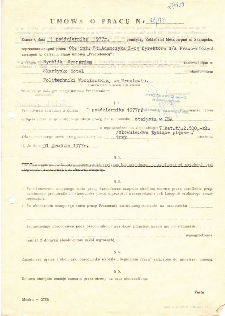 Pierwsza umowa o pracę, 1977 r.