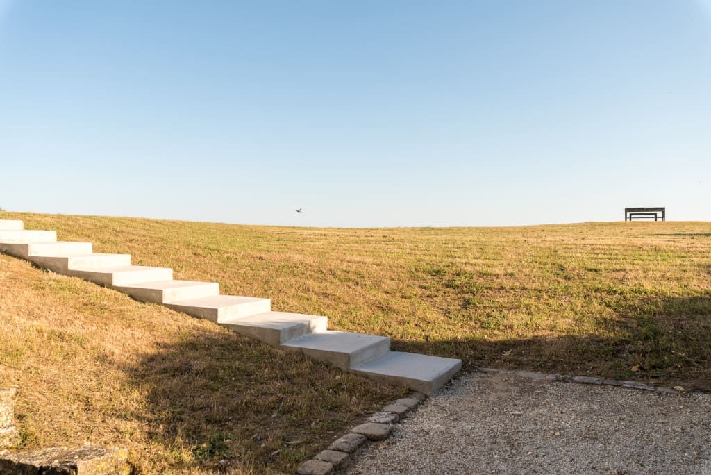 Schody w krajobrazie.