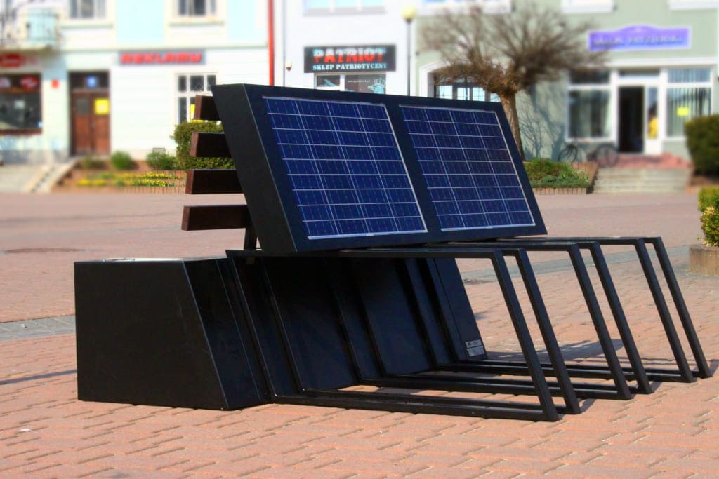 Rozwój produktów Seedia ułatwiają coraz bardziej przystępne ceny paneli solarnych.