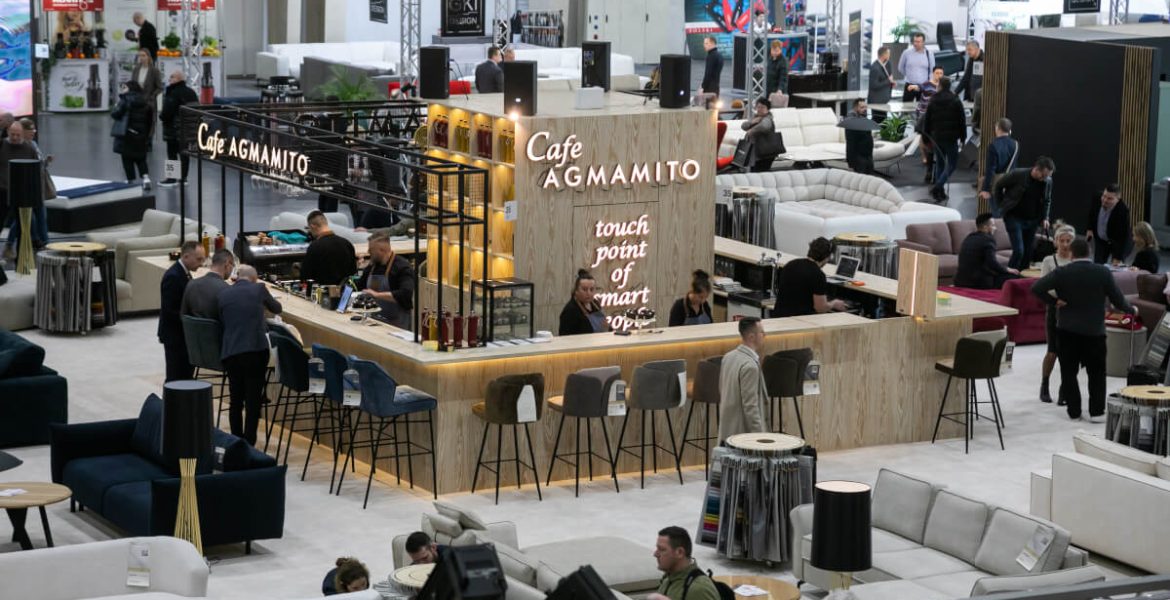 Stoisko Agmamito na targach Meble Polska było otwarte na zwiedzających.