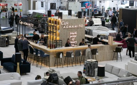 Stoisko Agmamito na targach Meble Polska było otwarte na zwiedzających.