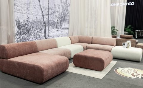 Mebel modułowy Dolce Vita nagrodzony Złotym Medalem MTP. Comforteo na Meble Polska 2023