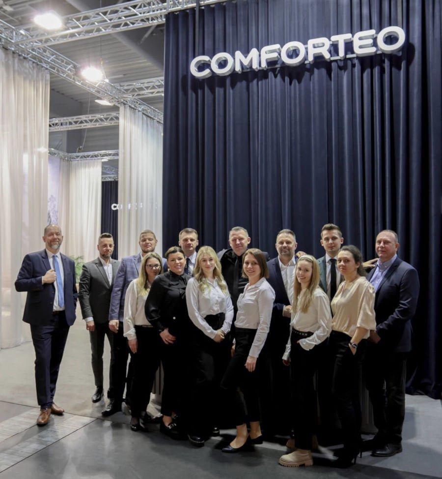 Zespół Comforteo podczas tarów Meble Polska 2023.