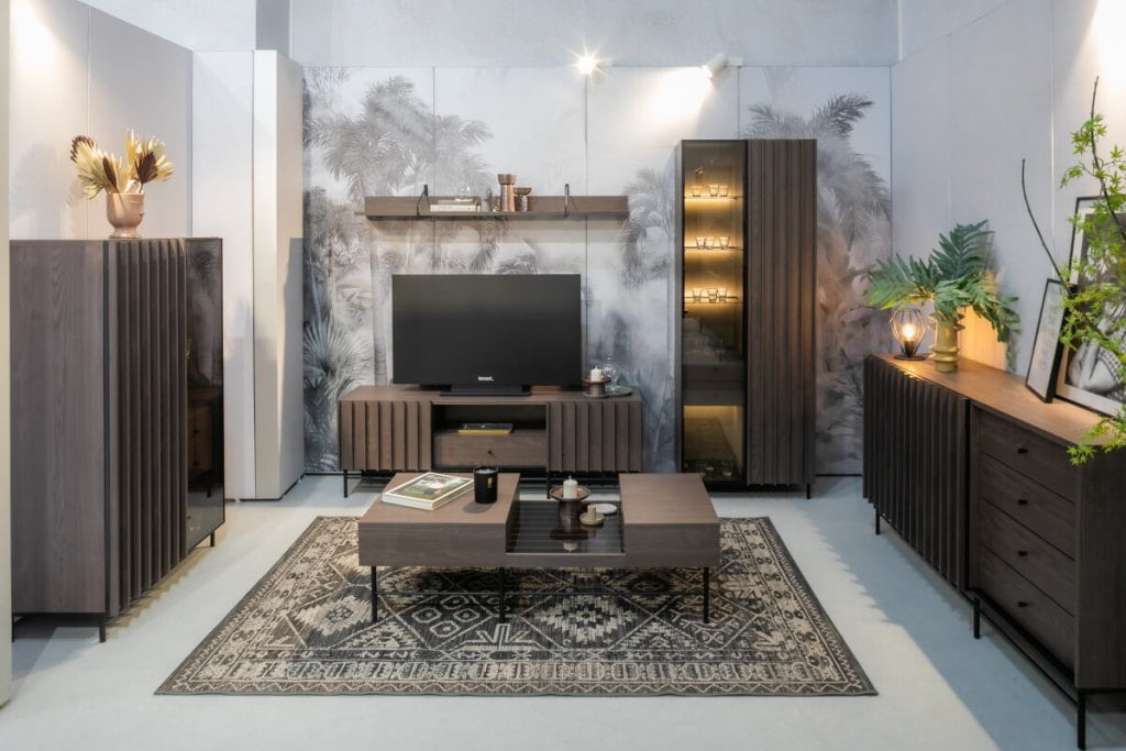 Stoisko Dignet Lenart na targach Meble Polska 2023 - kolekcja Piemonte