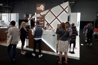 Stoisko PAIH na targach ICFF w Nowym Jorku.