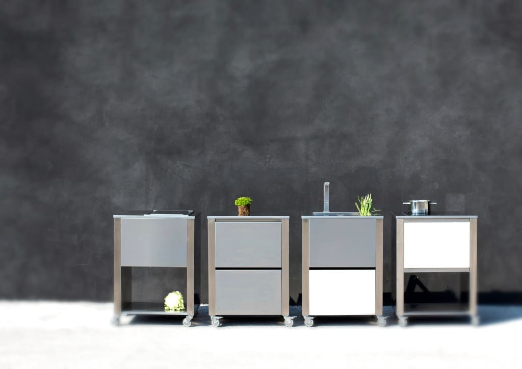 System modułowy „Cun” firmy Jokodomus spełnia wszystkie wymagania innowacyjnych opcji gotowania wewnętrz i na zewnątrz. Poszczególne moduły można elastycznie i dynamicznie łączyć.