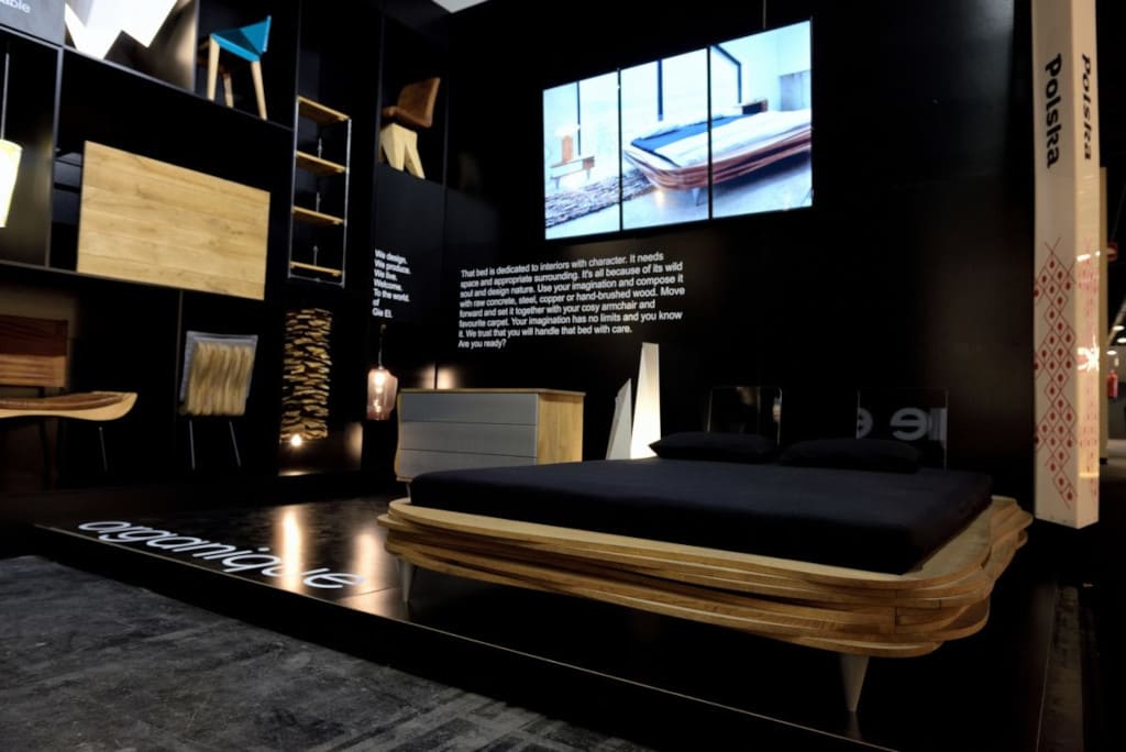 W styczniu 2018 r. marka Gie El wystawiała się na targach IMM w Kolonii, podczas których została wyłoniona w konkursie na zaprojektowanie instalacji na wystawie „The Featured Editions”.