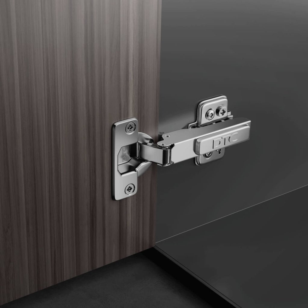 Amix - zawias C82 na meblu