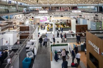 Ekspozycja polskich producentów mebli na targach Meble Polska w Poznaniu, 2016 r. Poznańskie targi to największa prezentacja oferty polskiego przemysłu meblarskiego.