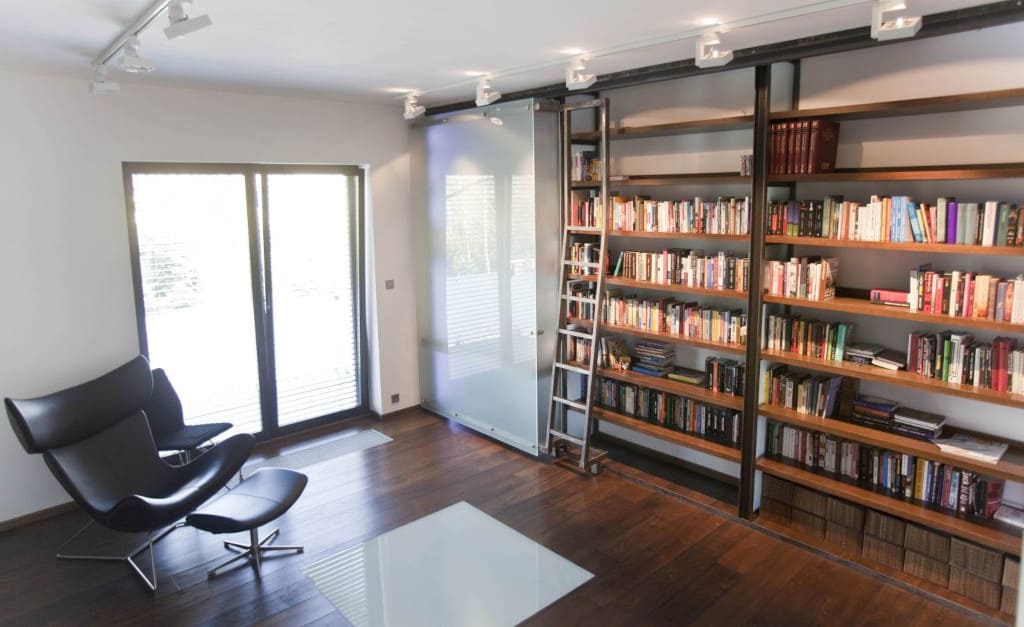 Wnętrze można zaaranżować według własnej definicji porządku. Pomocne mogą być w tym elementy aranżacji wnętrz od Galerii Home Concept.