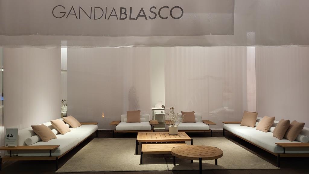 Gandia Blasco- Salone del Mobile.Milano 2023.
