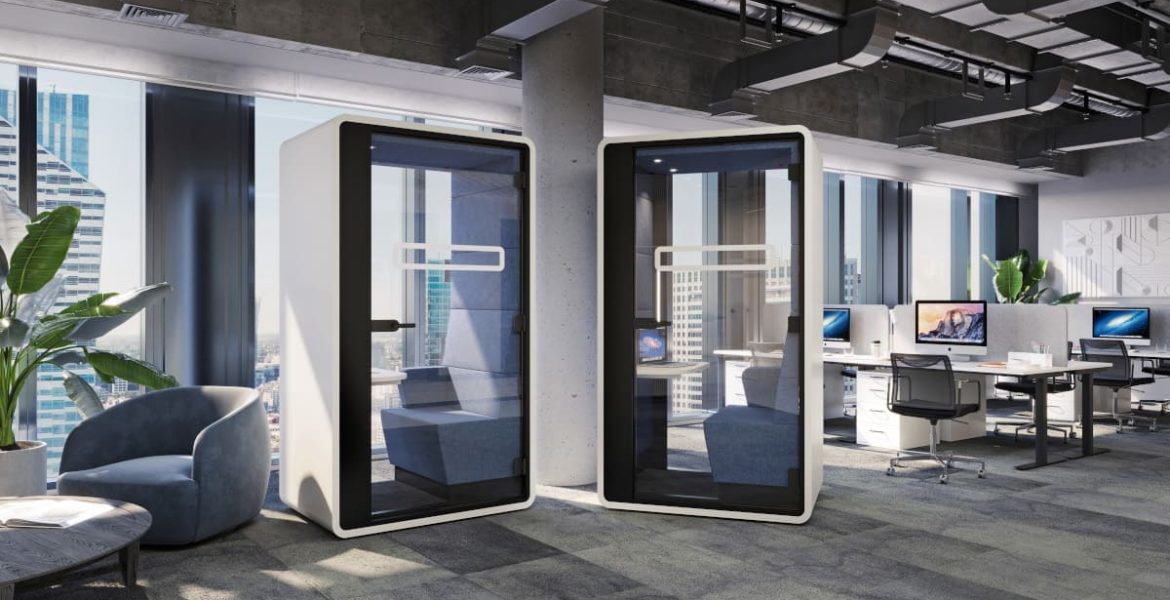 HushHybrid od Mikomax to kabina akustyczna zapewniająca komfortowe, spokojne i ciche miejsce pracy.