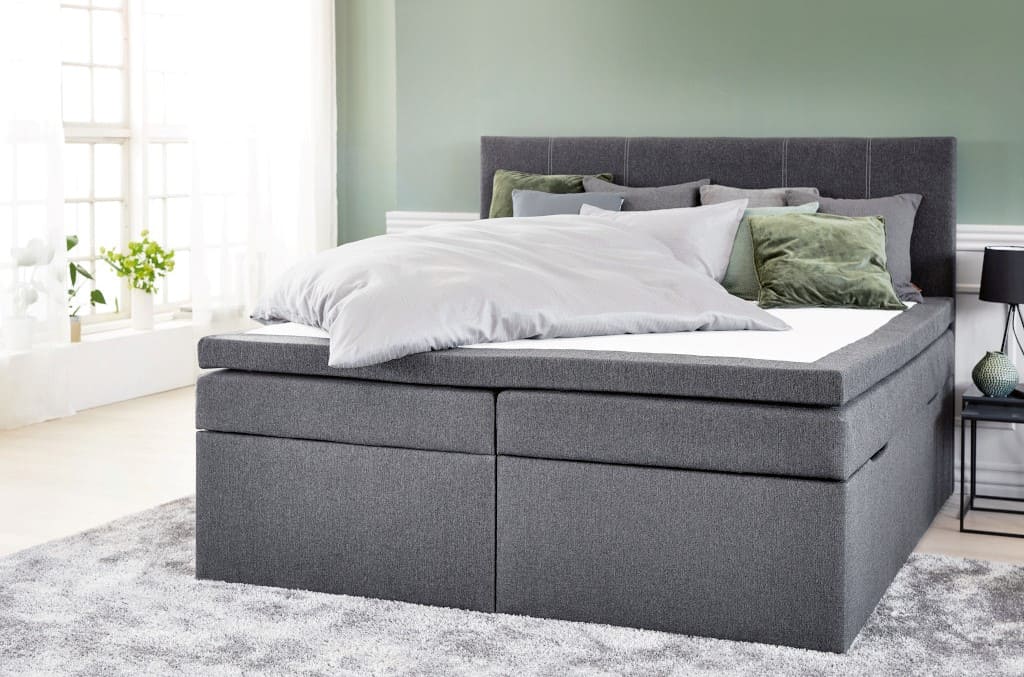 Łóżka kontynentalne „Gold C50” marki Dreamzone (dyst. Jysk) są idealnym rozwiązaniem dla osób szukających wygody i dobrego designu.