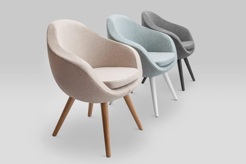 Rodzina foteli ,,Olin”, proj. Maja Ganszyniec i Krystian Kowalski dla Marbet Style. Fot. Adrian Lach.