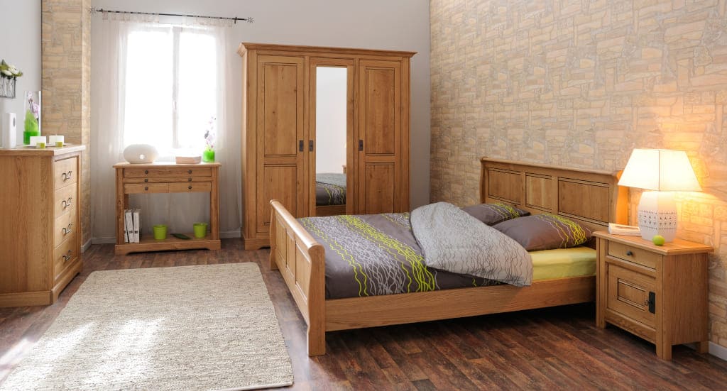 Kolekcja „Athalia” z oferty firmy Seart to dobra propozycja dla każdego, kto pragnie urządzić przytulną i funkcjonalną sypialnię. Meble stylowe doskonale uzupełnią wnętrze w stylu klasycznym.