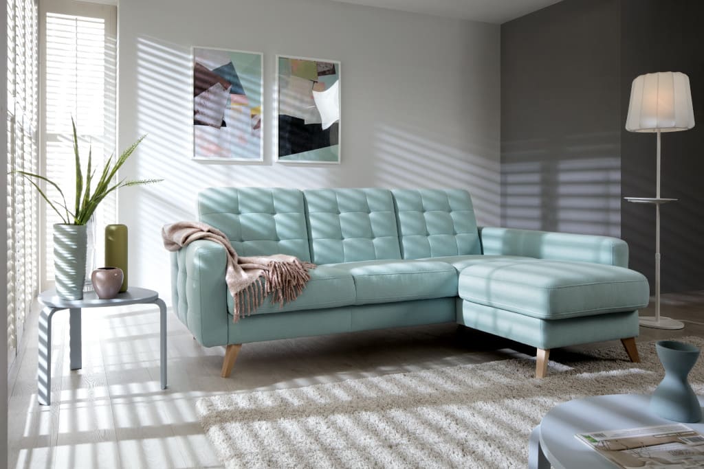 Narożnik „Nappa” z oferty marki Sweet Sit to propozycja dla zwolenników mebli w minimalistycznym skandynawskim stylu, naturalności i elegancji.