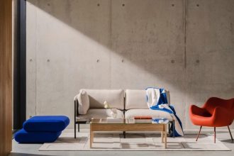 Fotel RM58 - reinterpretacja w wyniku współpracy marek noo.ma i Vzór.